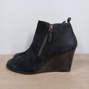 Caslon Ankle Boots Womens 8 Black Leather Side Zip Wedge Heel Minimalist Chic